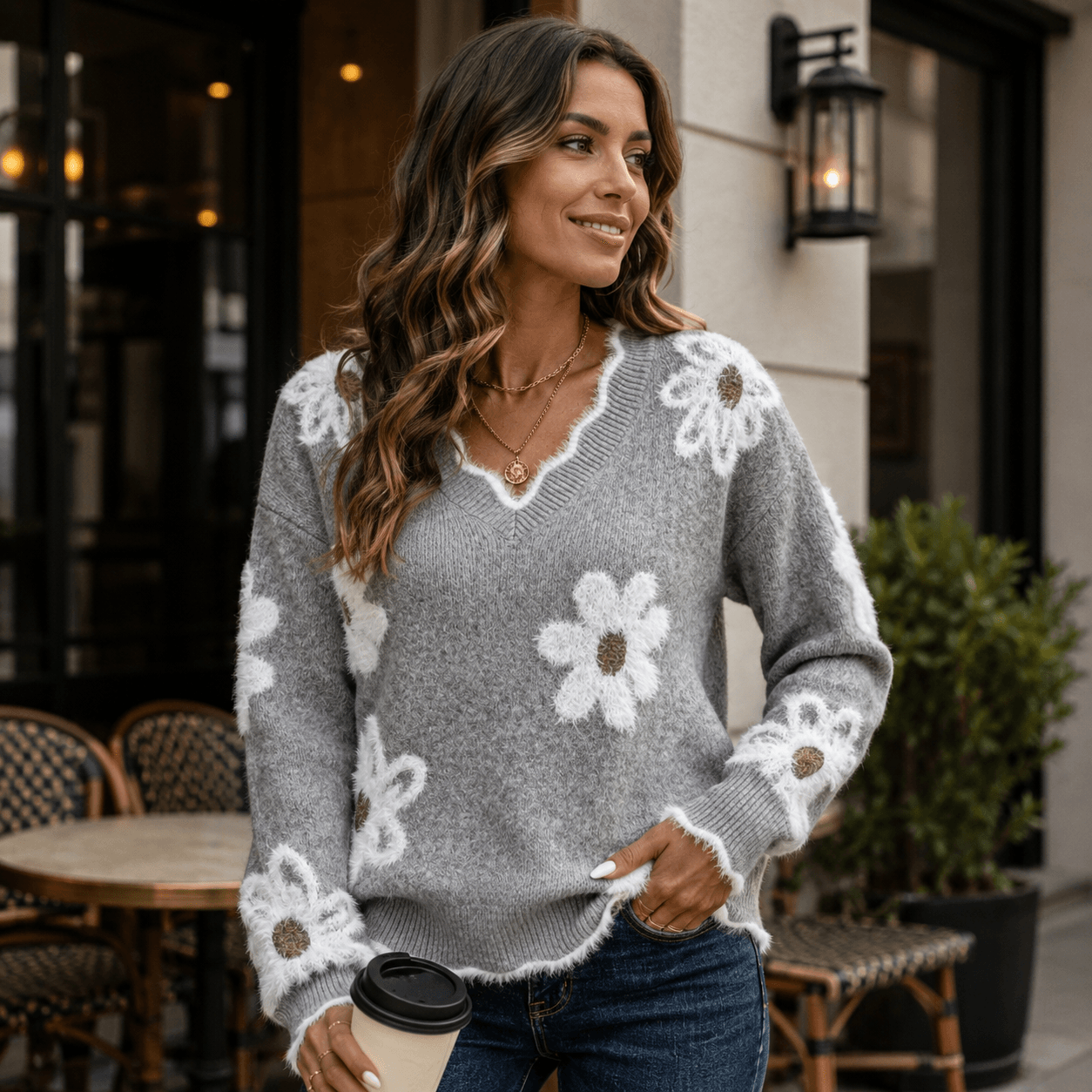 Floréa - Floral V-Neck Sweater