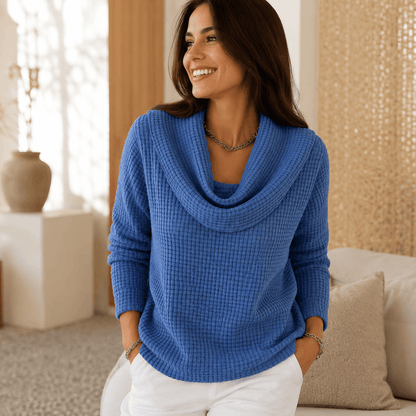 Amber™ – Warm Elegant Turtleneck Sweater