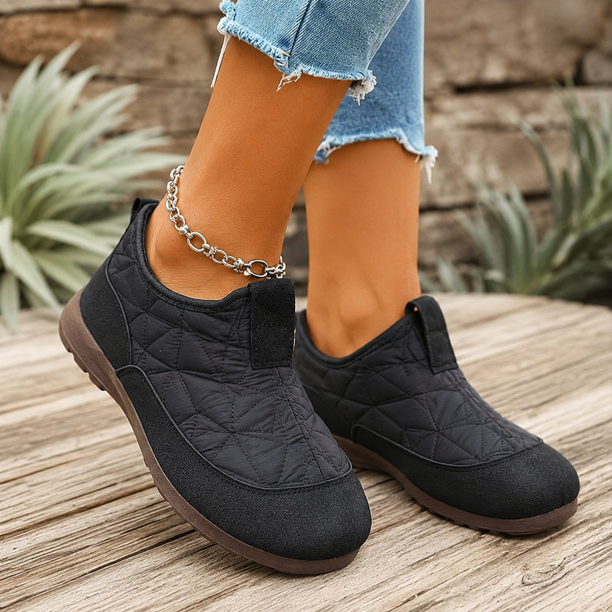 María | Comfortable Non-Slip Shoes