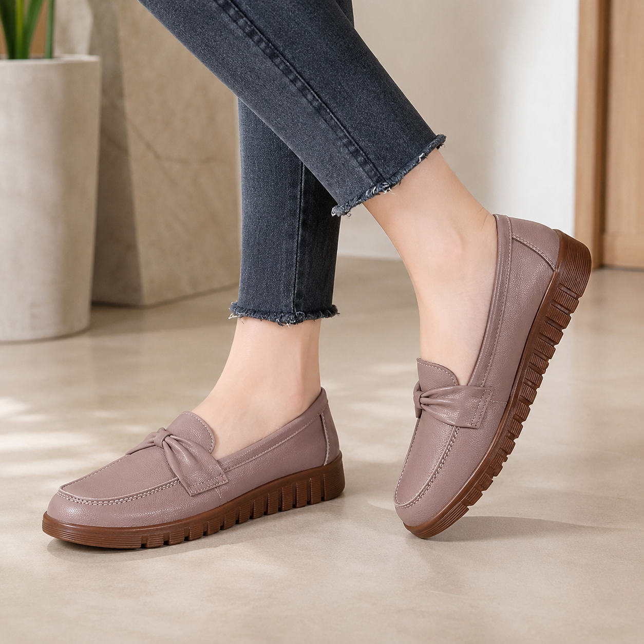 Yalda - Premium Orthopedic Loafers