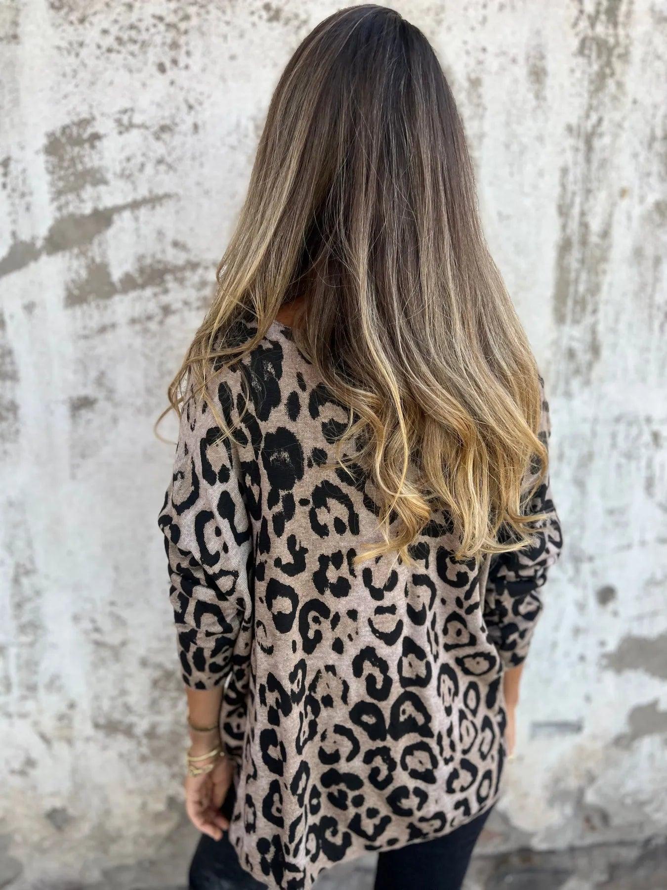 Swantje - Round-Neck Leopard Print Blouse | Buy 1 Get 1 Free